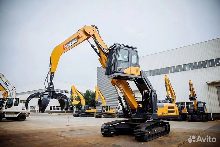 Гусеничный экскаватор XCMG XE230M, 2023