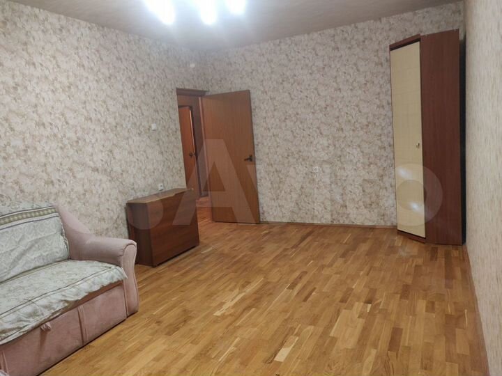 2-к. квартира, 60 м², 2/17 эт.