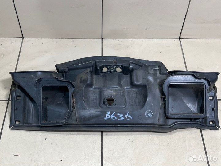 Коробка воздухопритока Bmw 535Xi E60LCI N54B30A