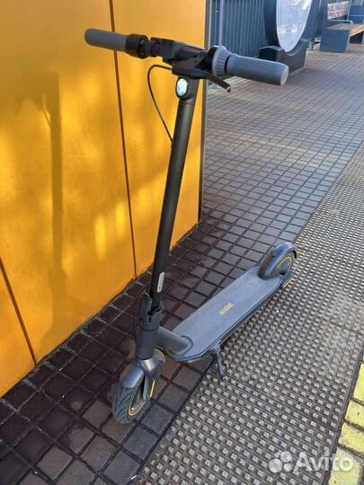 Электросамокат Ninebot KickScooter Max G30P