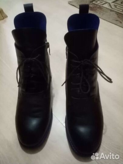 Ботинки женские
