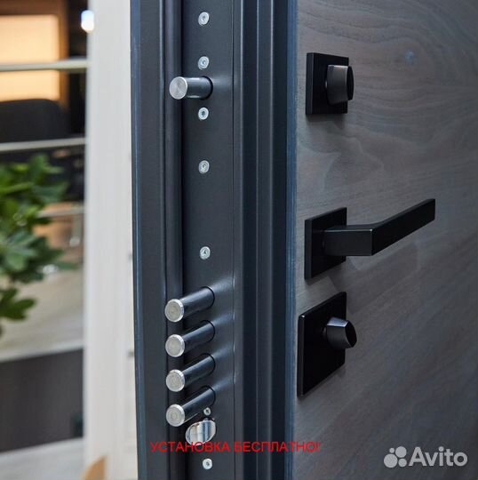 Дверь входная в квартиру с установкой