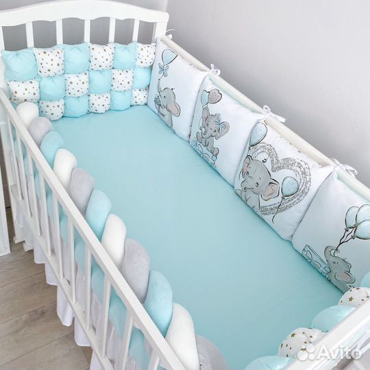 Комплект в детскую кроватку (под заказ)