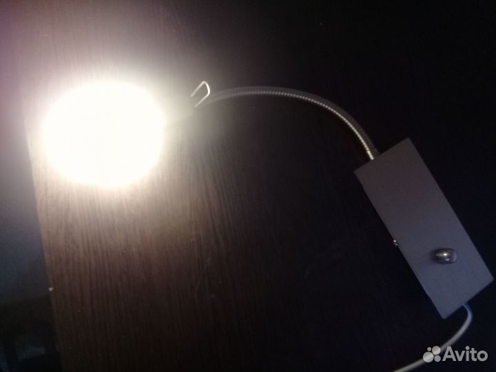 Светильник настольный с регулятором