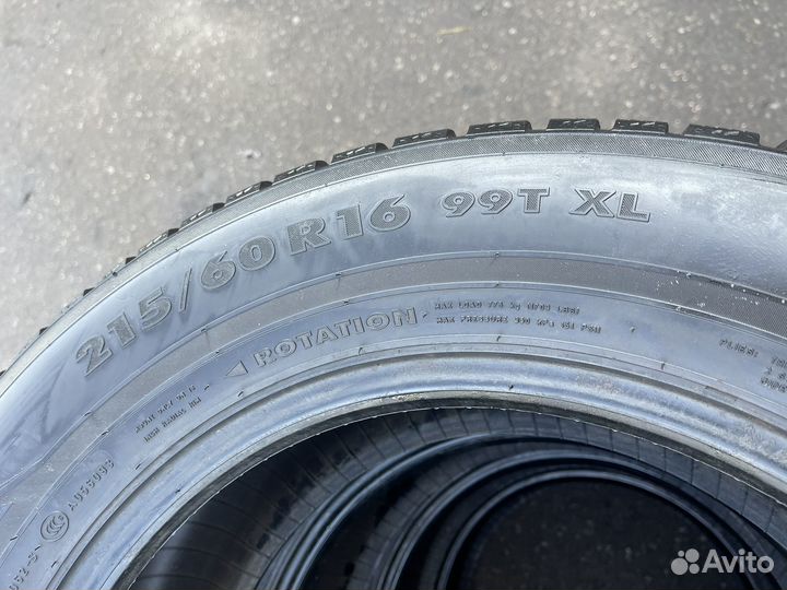 Nokian Tyres Hakkapeliitta 7 215/60 R16 99T