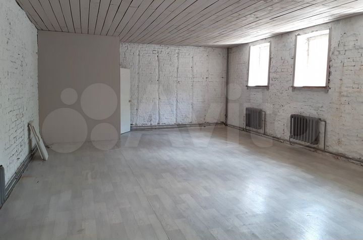 Помещение свободного назначения, 56 м², в центре