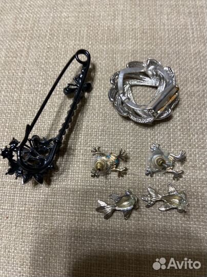 Брошь,сережки,булавка