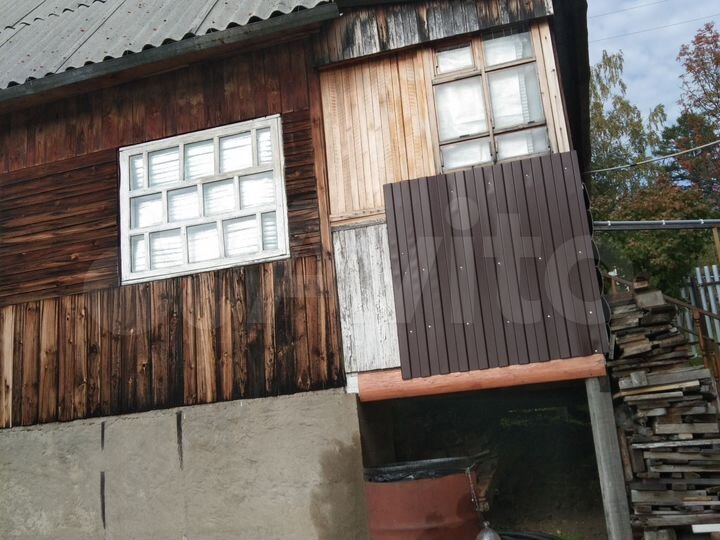 Дом 20 м² на участке 6 сот.