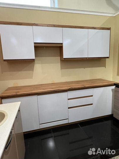 Кухонный гарнитур Оливия 2,4 метра Гарантия