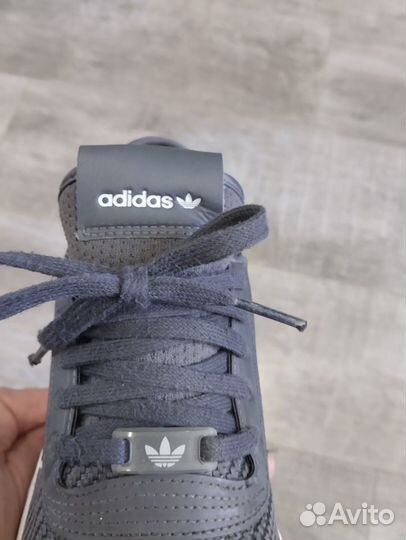 Кроссовки мужские adidas (оригинал)