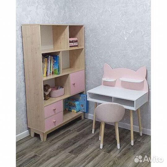 Детский стол и стул