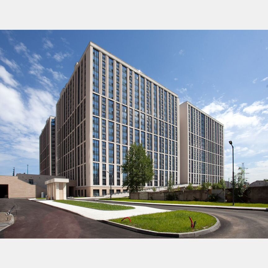 3-к. квартира, 95 м², 13/19 эт.