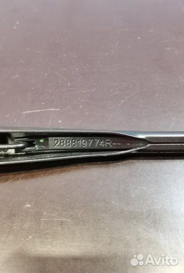 Поводок дворника передний левый Renault Arkana