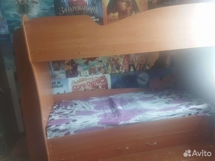 Двухъярусная кровать бу