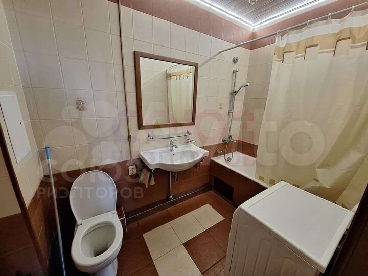 1-к. квартира, 52 м², 6/10 эт.