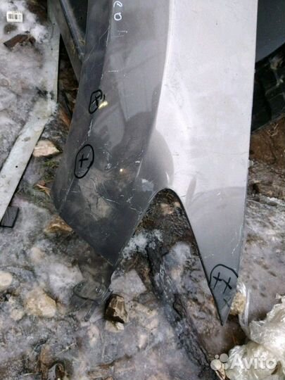 Крыло Ford Mondeo