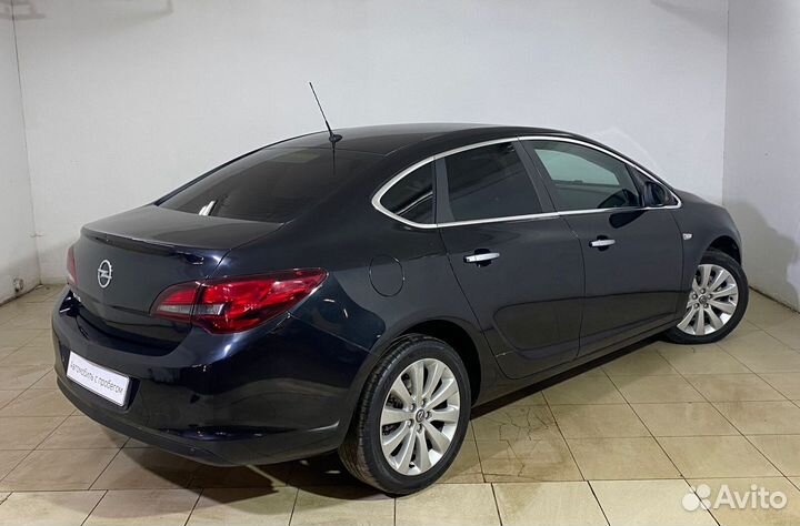 Opel Astra 1.6 МТ, 2012, 173 000 км