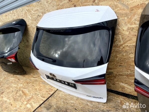 Крышка, дверь багажника Lexus NX 200 200t 300 350h