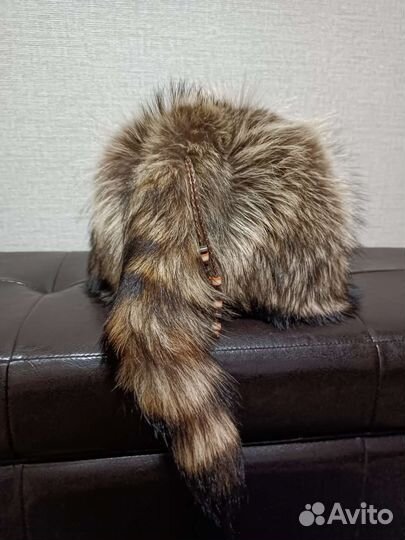 Шапка женская из енота