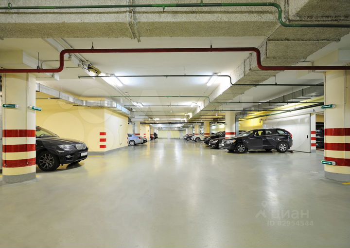 Машиноместо, 15 м²