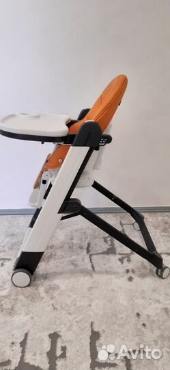 Стульчик для кормления peg perego