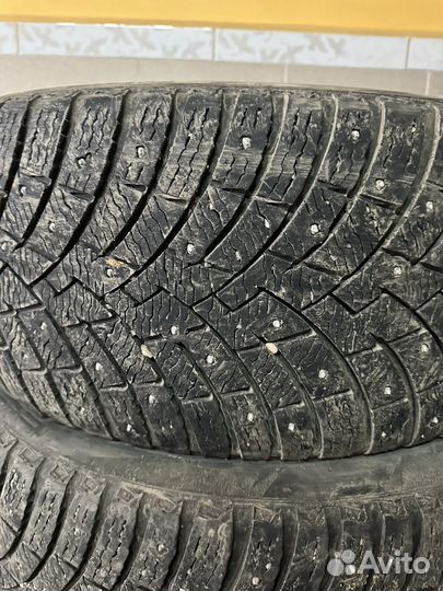 Pirelli Ice Zero 2 255/50 R19