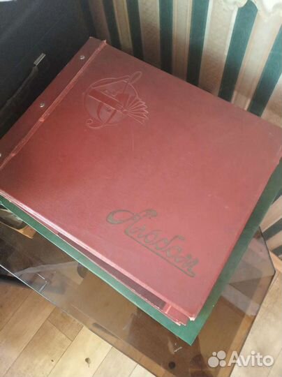 Альбом с пластинками для патефона