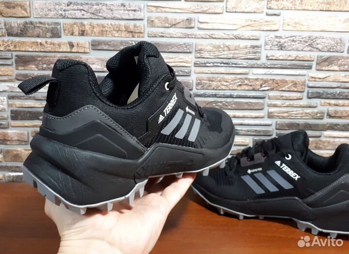 Кроссовки мужские Adidas terrex