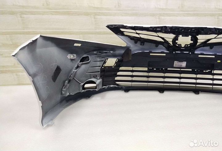 Camry 70 Бампер передний Оригинал в сборе 21-23
