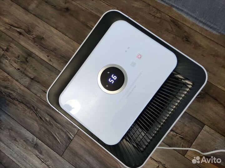 Осушитель воздуха Electrolux EDN-25L белый