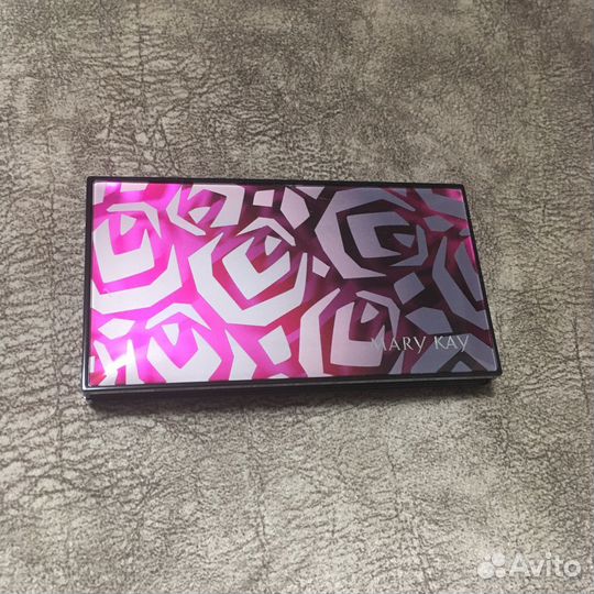 Футляр для декоративной косметики Mary Kay