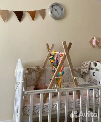 Стойка для тренировки зрения деток от 2-3 недель