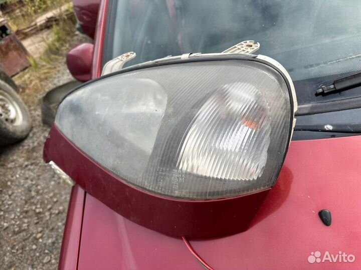 Фара левая Chevrolet Rezzo минивэн A16DMS 2008