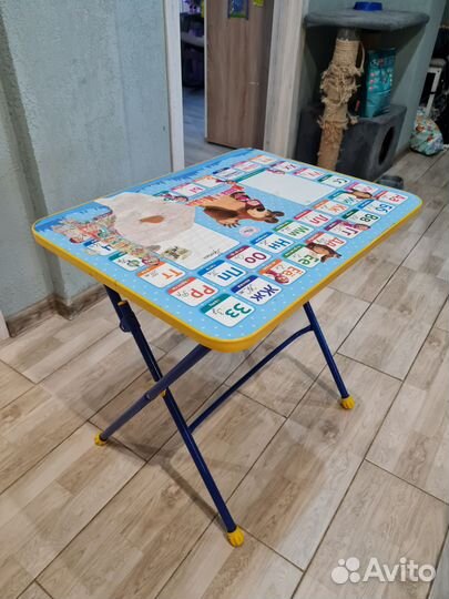 Детский стол