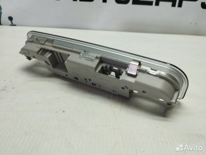 Плафон освещения салона задний Skoda Rapid CWV