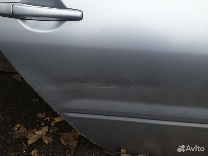 Задний правый дверь в сборе митсубиси лансер 9