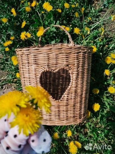 Корзина плетеная