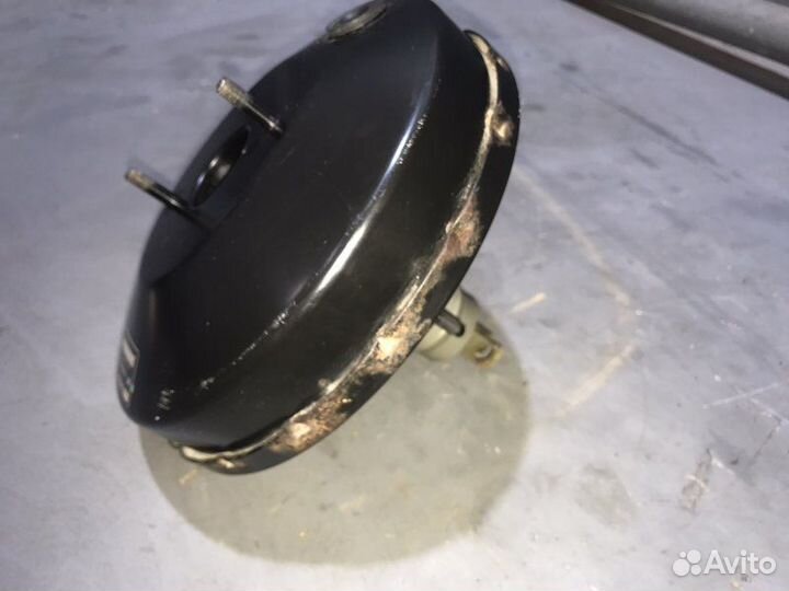 Вакуумный усилитель тормозов Ford Fusion хетчбек 1