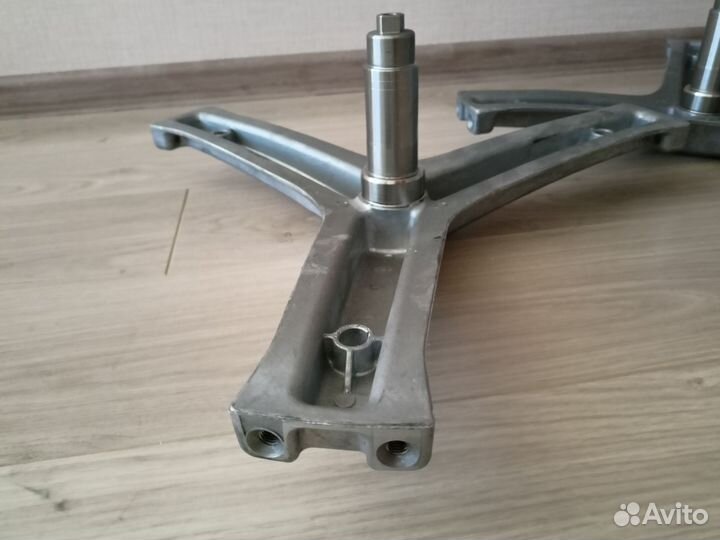 Крестовина стиральной машины Haier Хаер 0020100584