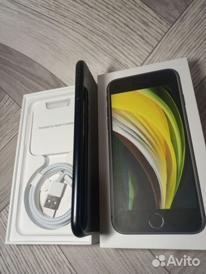 iPhone SE (2020), 64 ГБ