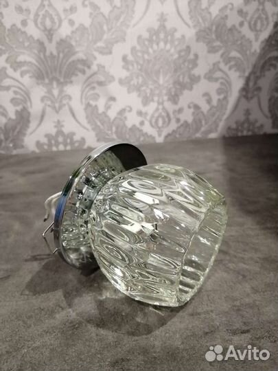 Светильник потолочный встраиваемый