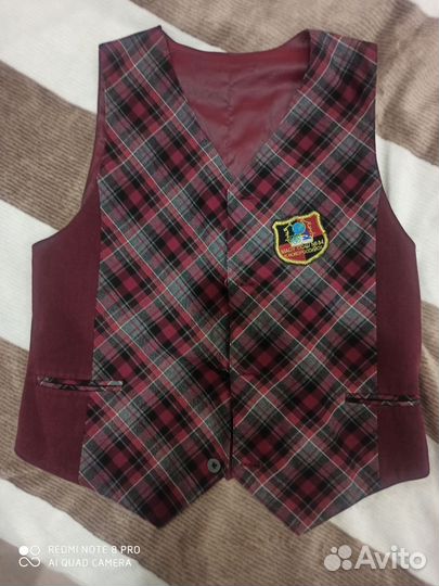 Жилетка для мальчика школьная 164
