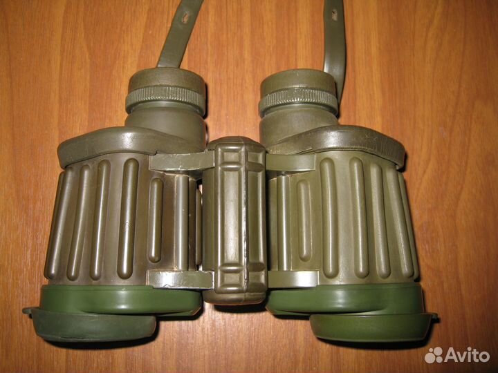 Бинокль Hensoldt DF 8х30