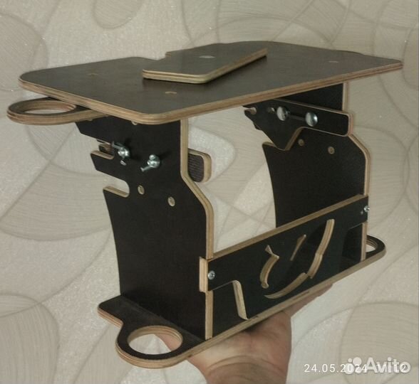 Столик для эхолота