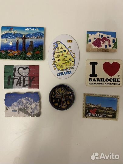 Магниты на холодильник из разных стран