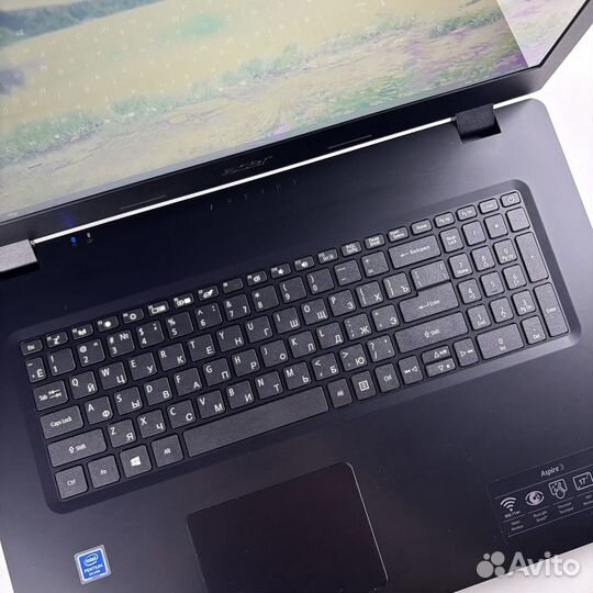 Ноутбук Acer 17.3