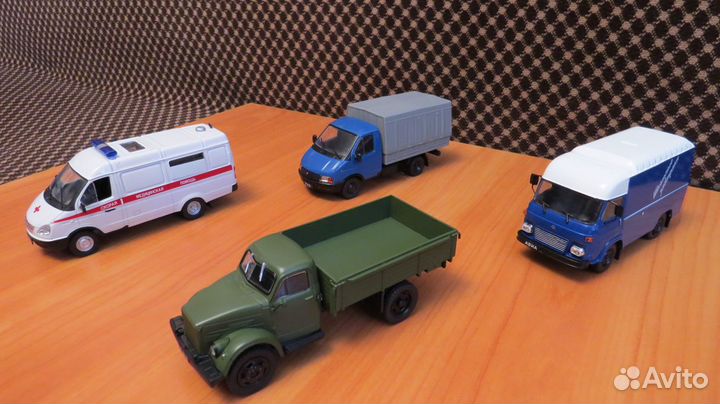 Автолегенды СССР и Соцстран Газ, УАЗ