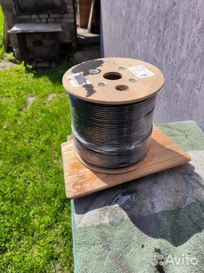 Бухта Ethernet (интернет кабеля) Neomax 5E UTP 4PR