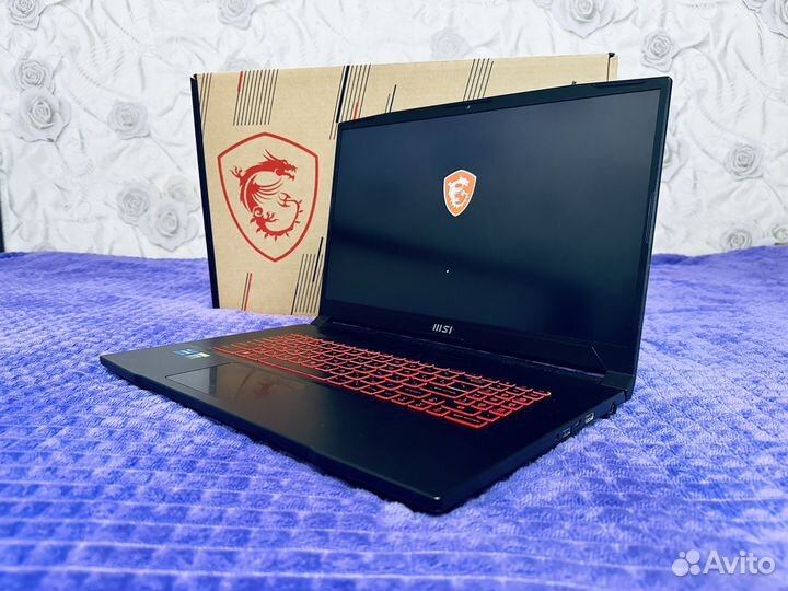 Игровой MSI katana gf76