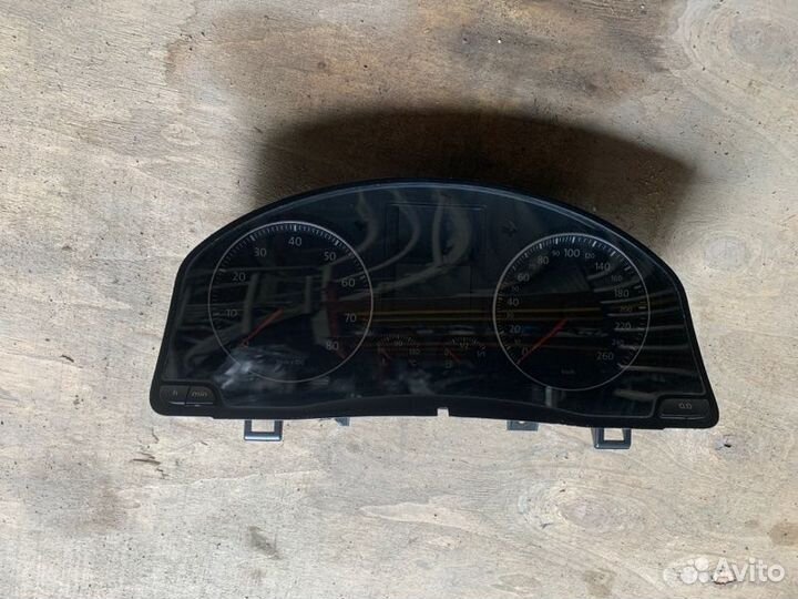 Панель приборов Volkswagen Golf 5 2003-2009